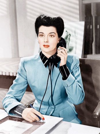 Rosalind Rusel in a suit designed by Irene (Lentz) in 1942’s Take a Letter, Darling. Movie Star Costumes, Hotel Roosevelt Hollywood, Blue Suit Jacket, Rosalind Russell, Foreign Correspondent 1940, Star Costume, Lana Turner, Hollywood Costume, Carole Lombard