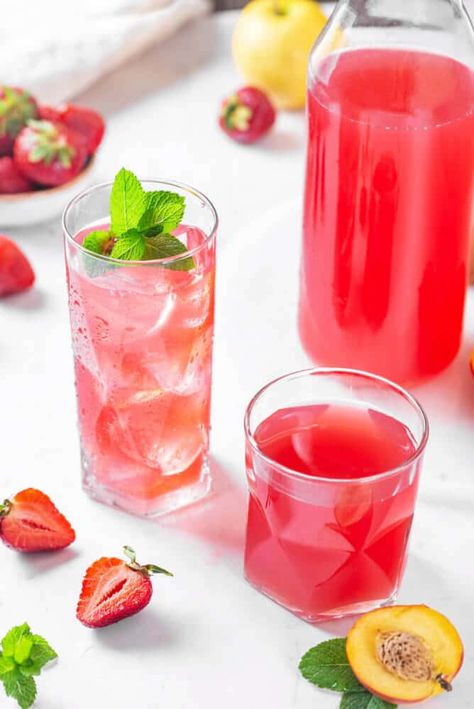 How to Make Homemade Fruit Juice Mixed Fruit Juice, Homemade Juice, Kinds Of Fruits, Healthy Drink, Juice Boxes, All Fruits, 2000 Calories, 2000 Calorie Diet, Mixed Fruit