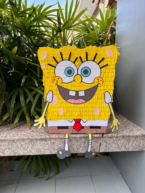 Sponge Bob piñata Sponge Bob Pinata, Spongebob Pinata, Christmas Piñatas, Spongebob Birthday, Sponge Bob, Balloon Decor, Koh Samui, Party Balloons, Balloon Decorations