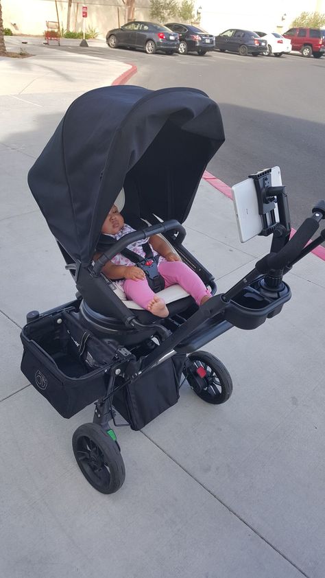 Ipad/Tablet mount on orbit stroller keeps baby entertained while out and about. Orbit Stroller, Babysitting Aesthetic, Stroller Hacks, Orbit Baby, Tablet Mount, Baby Gadgets, Pumping Moms, Fantastic Baby, Baby Sleep Problems