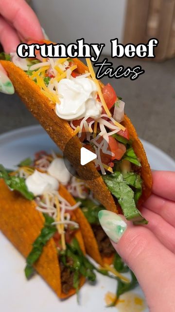 anabelle redeemer on Instagram: "who doesn’t love a crunchy beef taco? 😋🌮 these are always a go to for a quick dinner!  ingredients: - 1-2lbs ground beef - 1/2 white onion diced - 4 roughly minced garlic cloves - @kindersflavors taco seasoning - salt - garlic powder - onion powder - ancho chili powder - black pepper - paprika - pinch of Mexican oregano - 1/2 cup water - sprinkle of beef bouillon - @ricosproducts nacho cheese sauce - crunch taco shells - toppings of choice  #crunchytacos #beeftacos #tacosdecarnemolida #tacosdorados #groundbeef #groundbeefrecipes #easyrecipes #easyrecipe #quickmeals #easydinner #dinner #dinnerideas #tacobell #recipe #recipeshare #recipeoftheday #recipeideas #food #foodie #foodporn #cooking #cookingtime #cookingathome #cookingram #cookingvideo #cookwithme # Nacho Cheese Tacos, Nacho Tacos, Soft Shell Tacos Recipe Ground Beef, Crunchy Beef Tacos, Taco Bell Nacho Supreme Recipe, Oven Taco Shells, How To Make Crunchy Taco Shells, Cheese Shell Taco, Crunchy Beef