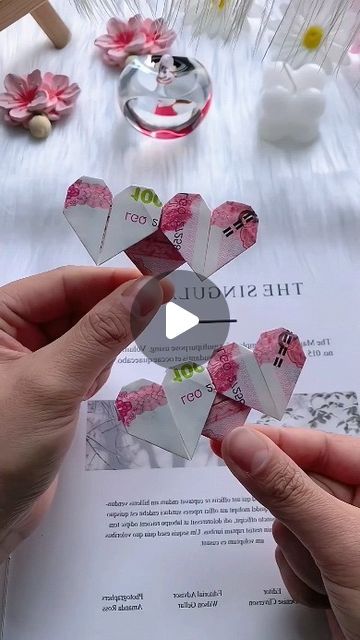 paper crafts creator on Instagram: "Will you give her a heart-to-heart on Valentine's Day? Romance needs to be learned secretly # Origami tutorial #Money to spend tutorial #Love #origami #tutorial #Origami #ValentineDay paper craft ideas" Origami Valentines Day, Origami Valentines, Folding Money, Tutorial Origami, Paper Craft Ideas, Origami Heart, February 3, Origami Tutorial, Valentines Cards