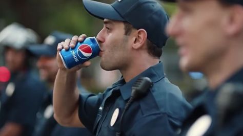 3 Lessons From Pepsi's Controversial Kendall Jenner Protest Ad Pepsi Ad, The Ed Sullivan Show, Robert Kardashian, The Simple Life, Shirley Temple, Kris Jenner, Khloe Kardashian, Newest Trends, Going Crazy