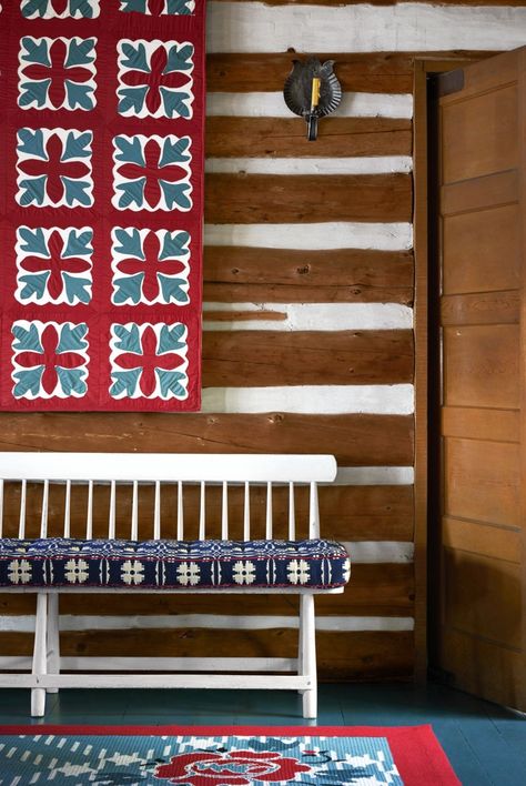 Ranch Estate, Comfy Decor, Decorating With Quilts, Horse Breeding, Little Cabin In The Woods, Adirondack Style, Little Cabin, Cottage Cabin, Fall Decorating Ideas