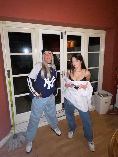 90s hip hop y2k vibes aesthetic dress up costume women men baggy jeans 2000 Rapper Costume, Baggy Jeans Halloween Costume, Outfit Ideas 2000s Style Hip Hop, 90s Rappers Costume, Decades Day Spirit Week 90s Hip Hop, Eminem Costume Girl, Rapper Outfits Female Spirit Week, Hip Hop Halloween Costumes, Baggy Halloween Costumes