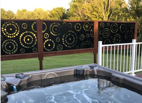 Screening Ideas, Hot Tub Privacy, Hot Tub Landscaping, Stair Art, Core Decor, Privacy Wall, Outdoor Tub, Privacy Fence Designs, Patio Privacy