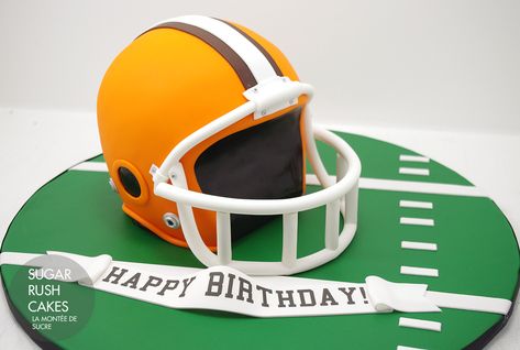 Nfl Cupcakes, Football Party Cake, Steelers Vs Browns, Football Helmet Cake, Brown Wedding Cakes, Football Wedding Theme, Helmet Cake, Football Cake Toppers, Nfl Football Helmets