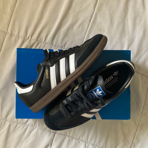 Original Og Sambas In Black With Gum Soles- Very Lightly Used. Almost In Brand New Condition. Only Used For A Short Period 2-3x. In Perfect Shape. Size 7.5 M And 8.5 W 2000s Adidas Shoes, Black And White Sambas, Adidas Sambas Black, Black Samba Adidas, Black Adidas Samba, Black Adidas Sambas, Sambas Black, Adidas Shoes Black, Shoes Samba