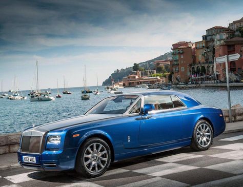 Rolls-Royce Phantom Coupe auto - http://autotras.com Rolls Royce Phantom Coupe, Royal Cars, Rolls Royce Phantom Drophead, New Rolls Royce, Luxury Yacht Interior, Rolls Royce Models, Bentley Rolls Royce, Yacht Interior Design, Rolls Royce Motor Cars