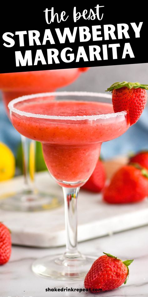 This sublimely sweet and simple Strawberry Margarita requires only four ingredients and is the perfect balance of boozy and refreshing. Easy Strawberry Margarita Recipe, Strawberry Lime Margarita Recipe, Authentic Margarita Recipe, Easy Strawberry Margarita, Mango Margarita Recipe, Strawberry Margarita Recipe, Lime Margarita, Mango Margarita, Strawberry Lime