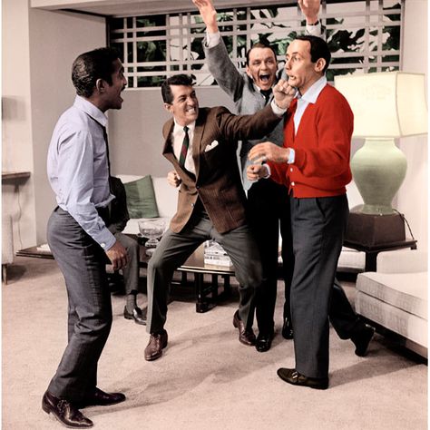 Sammy Davis Jr, Dean Martin, Frank Sinatra and Joey Bishop clowning around on the set of Ocean's 11, 1960 The Rat Pack, Joey Bishop, Oceans Eleven, Men In Suits, Oceans 11, Danny Ocean, Jane Russell, Sammy Davis Jr, John Wilson