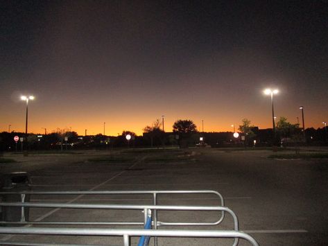 liminal space nostalgia parking lot sunset Liminal Parking Lot, Parking Lot Sunset, Aesthetic Tv, Liminal Space, 2000s Nostalgia, Liminal Spaces, Pretty Photos, Parking Lot, Arizona