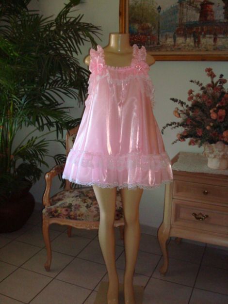 Night Dress For Women, Nightgowns For Women, Pretty Lingerie, Vintage Lingerie, Beautiful Lingerie, Girly Outfits, Pink Satin, Babydoll Dress, Petticoat