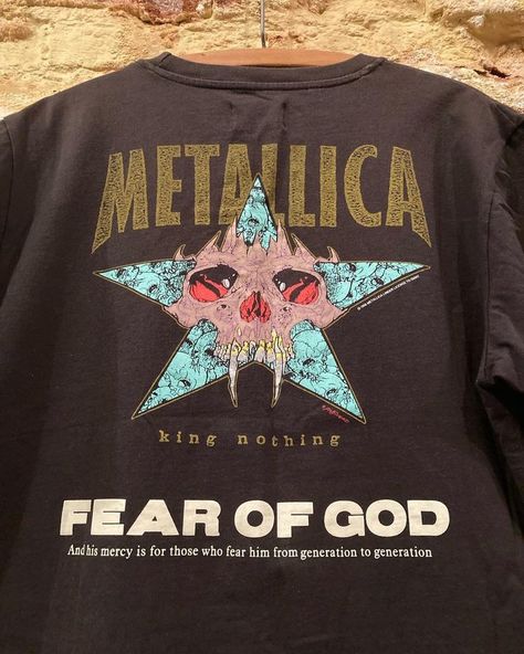 King Nothing, Metallica Logo, Date Stamp, Judas Priest, Fear Of God, Pink Floyd, Vintage Tees, Black Fabric, Vintage Shops