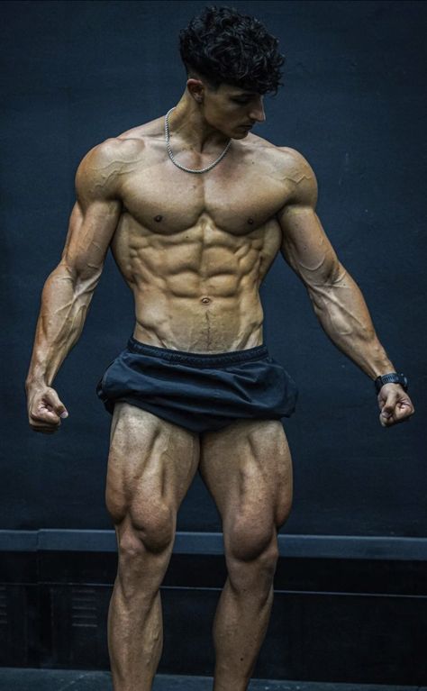 Crossfit Ab Workout, Lean Body Men, Gym Men Motivation, Best Bodybuilder, Bodybuilding Pictures, Best Physique, Latihan Kardio, Gym Pictures, Gym Guys