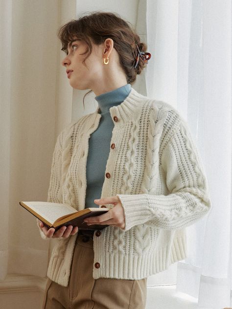 Mode Kawaii, Stil Inspiration, Cardigan Outfits, 가을 패션, 여자 패션, Mode Inspiration, Outfit Casual, Mode Style, Looks Vintage