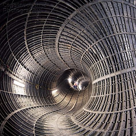 Underground Tube, Jubilee Line, Street Installation, Secret Tunnel, Spaceship Interior, London Tube, New Architecture, Underground Tunnels, Structure Architecture