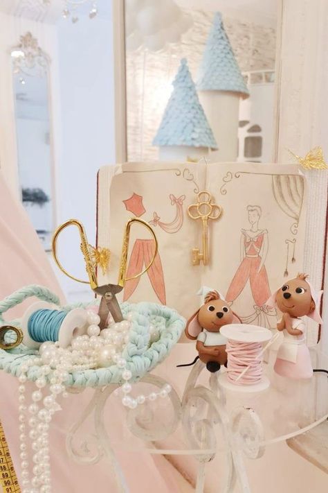 Vintage Cinderella Birthday Party, Elegant Disney Princess Birthday Party, Cinderella Party Activities, Cinderella Tea Party Birthday, Cinderella Toddler Birthday Party, Disney Themed Birthday Cakes, Bippity Boppity Boutique Party, Vintage Princess Birthday Party, Bippidi Boppidi Two Party