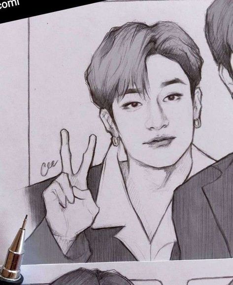 Cute Sketches, Kpop Drawings, Sketch Inspiration, Bts Drawings, Book Art Drawings, Art Tutorials Drawing, Bang Chan, Art Drawings Sketches Simple, Sketchbook Art Inspiration