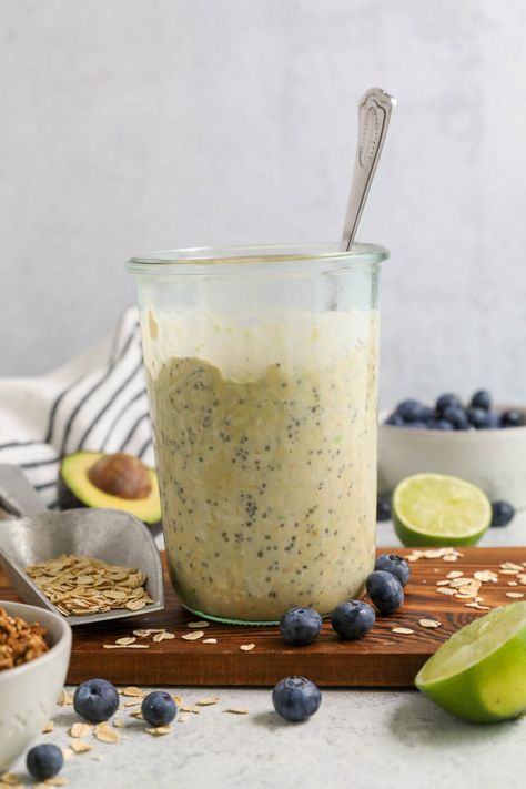 Key Lime Pie Overnight Oats Recipe - Flora & Vino Key Lime Overnight Oats, Almond Milk Yogurt, Summer Pie, Oats Recipe, Overnight Oats Recipe, Make Ahead Breakfast, Lime Pie, Vanilla Protein Powder, Key Lime Pie