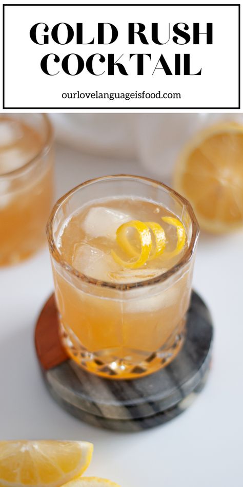 A modern twist on a whiskey sour, the Gold Rush is a light and refreshing bourbon cocktail made with 3 ingredients! A simple and delicious cocktail to sip on any time of year. Summer Bourbon Drinks, Gold Rush Cocktail, Summer Mixed Drinks, Bourbon Drinks Recipes, Smoked Whiskey, Easy Cocktail Recipe, Sugar Free Cocktails, Honey Cocktail, Bourbon Cocktail Recipe