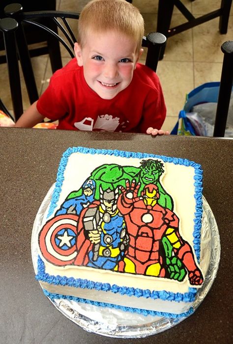 Avengers Sheet Cake, Avengers Cake Design, Frozen Buttercream Transfer, Avengers Birthday Cake, Birthday Cake Buttercream, Buttercream Transfer, Girl Superhero Party, Marvel Birthday Party, Baby Clothes Brands