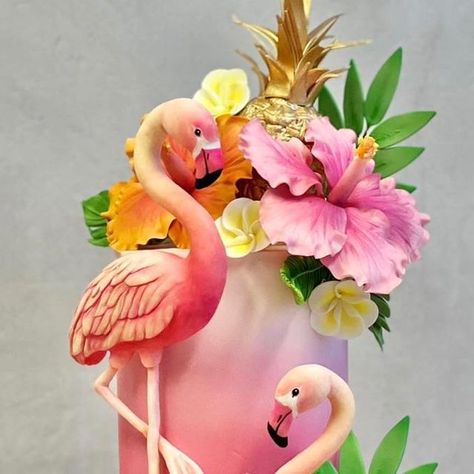 Tropical Birthday Theme, Flamingo Wedding Cake, Hawaiian Cakes, Flamingo Cakes, Aloha Cake, Tropical Birthday Cake, Hawaii Cake, Flamingo Birthday Cake, Flamingo Wedding