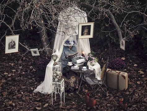 Forest tea party Party Installation, Old Photography, Mad Tea Party, Fortune Teller, Foto Art, Photography Photos, Craft Activities, In The Woods, Installation Art