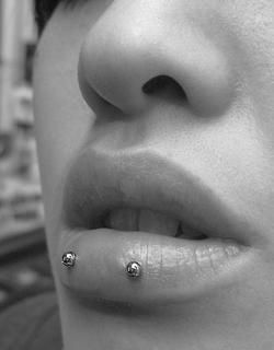 Horizontal Lip Piercing, Body Modification, Body Piercings, Lip Piercing, Body Modifications, Good Girl, Piercing Tattoo, Body Mods, Body Language