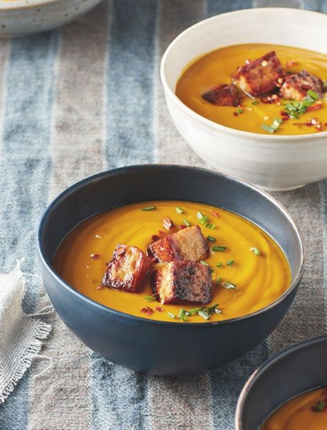 Tumeric, Ginger & Sweet Potato Soup | sheerluxe.com Autumn Soup Recipes, Ginger Sweet Potato, Autumn Soup, Turmeric Soup, Turmeric Recipes, Turkey Broth, Soup Maker, Turkey Soup, Ginger Recipes