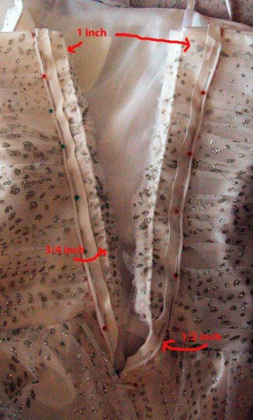 Altering with the Zipper – fit for a queen Take In A Dress, Prom Dress Alterations, Corset Back Wedding Dress, Bridal Alterations, Sew Zipper, Wedding Dress Alterations, Sewing Alterations, Dress Alterations, Couture Sewing Techniques