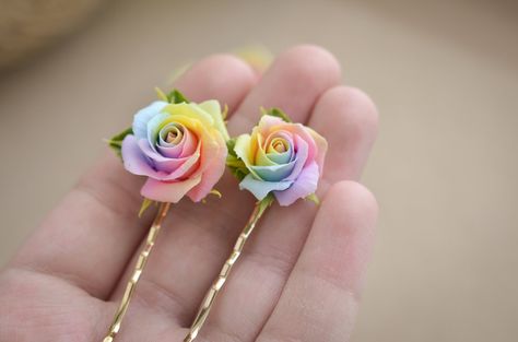 Rosé Hair, Rose Hair Pin, Tie Dye Roses, Polymer Clay Rose, Clay Rose, Polymer Clay Flower Jewelry, Rainbow Roses, Polymer Clay Diy, Polymer Clay Jewelry Diy