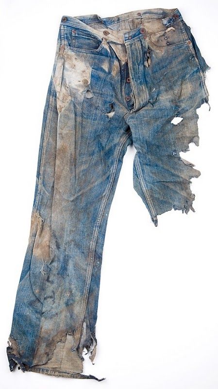 salvageable? Denim Surgeon. Tailor Jeans, Repair Jeans, Denim Repair, Torn Fabric, Fabric Drawing, Tailoring Jeans, Collections Of Objects, Childrens Quilts, Car Boot