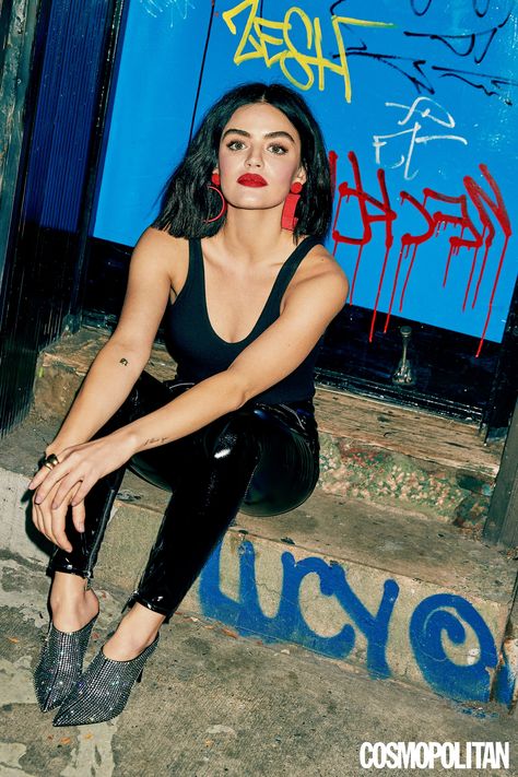 Lucy wearing an ATM Anthony Thomas Melillo bodysuit, RtA Brand pants, Giuseppe Zanotti mules, Sachin & Babi earrings, and Jennifer Fisher rings. Lucy Hale Style, Ian Harding, Black Sparkly Dress, Cosmopolitan Magazine, Makijaż Smokey Eye, Lucy Hale, Jennifer Fisher, Pretty Little Liars, Cosmopolitan