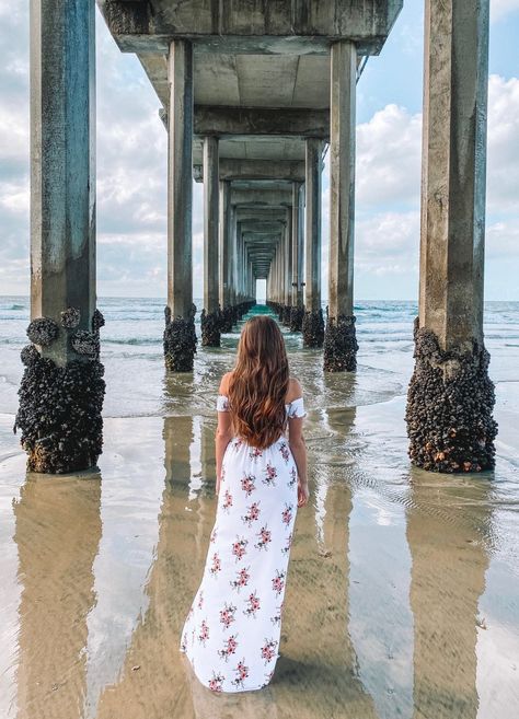 The Most Popular Instagram Spots in San Diego, CA - She Strayed Capitola Beach, Coronado San Diego, San Diego Travel Guide, Los Angeles Map, La Jolla San Diego, Hotel Del Coronado, San Diego Travel, Mission Beach, Park Pictures