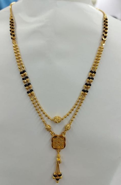 Gold Jewellery Design Mangalsutra, Magal Sutra Design Gold Latest, Dokiya Design Gold New, Chandraharam Latest Designs, Gold Jewelry Prom, Wedding Jewelry Sets Bridal Jewellery, Neck Pieces Jewelry, Gold Bangles For Women, Black Beads Mangalsutra Design