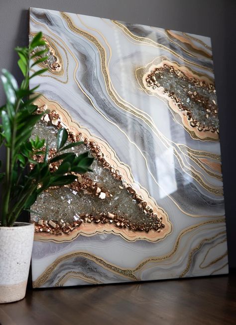 Resin Art Canvas, Seni Resin, Painting On Canvas For Beginners, Resin Art Painting, Geode Art, Resin Wall Art, Canvas For Beginners, Resin Design, Gold Leaf Painting