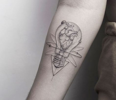 Tattoo photo - Light bulb and brain tattoo by Emrah Ozhan Light Bulb Tattoo, Candle Tattoo Design, Bulb Tattoo, Eagle Head Tattoo, Tortoise Tattoo, Lightbulb Tattoo, Fibonacci Tattoo, Brain Tattoo, Anatomical Heart Tattoo