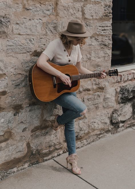 Guitar, folk music, thrifted fashion, hat, nashville style, ootd, artist shoot Guitar Photoshoot, Music Fashion Photography, Guitar Portrait, Street Photography People, Thrifted Fashion, Musician Photography, Second Hand Fashion, Street Musician, Guitar Photos