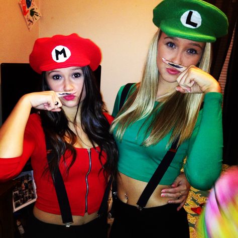 Mario and Luigi diy halloween costumes Mario And Luigi Dress Up, Luigi Makeup Halloween, Halloween Mario And Luigi, Mario And Luigi Girl Costumes, Mario And Luigi Costumes Teen Girl, Mario And Luigi Makeup, Mario And Luigi Costumes Women, Diy Mario And Luigi Costume, Luigi Makeup