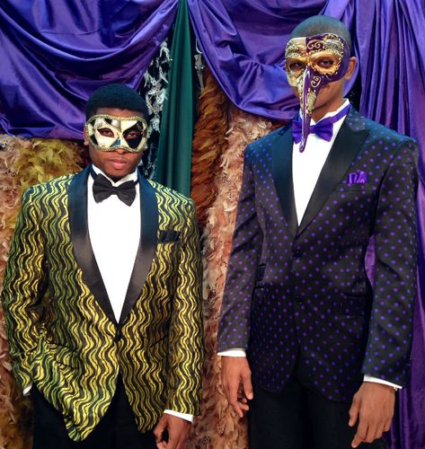 You have found the most Excellent source for Mardi Gras Formal Attire & Masks. There is always a Huge Selection of Mardi Gras Costumes, Masks and Accessories In Stock here, all year round. There is Racks of Festive Mardi Gras Tuxedos, Tail Coats & Tux Accessories for Mardi Gras or any Masquerade Ball Occasions. Mens Green Vest, Masquerade Party Outfit, Mardi Gras Attire, Gala Attire, Dark Costumes, Cocktail Attire Men, Party Outfit Men, Homecoming Outfit, Vintage Attire