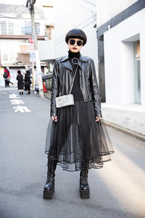 Dark Harajuku Style w/ Glad News Biker Jacket, Tulle Skirt, lilLilly Clutch & Yosuke Platform Boots Japan Street Fashion, Dark Harajuku, Mode Harajuku, Moda Aesthetic, Estilo Harajuku, Japan Fashion Street, Harajuku Fashion Street, Harajuku Girls, Tokyo Street Style