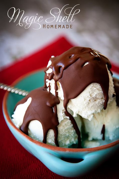 {Recipe} Homemade Magic Shell Chocolate Sauce Shell Chocolate, Homemade Magic Shell, Magic Shell, Chocolate Sauce, Ice Creams, Homemade Ice, Amazing Recipes, Homemade Ice Cream, Eat Dessert