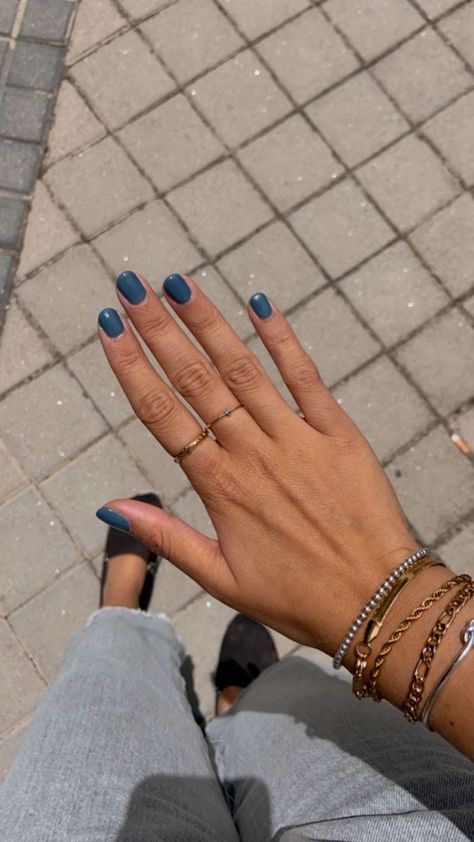 Blue Grey Nails Design, Simple Grey Nails, Slate Blue Nails, Boho Nails Simple, Grey Blue Nails, Blue Grey Nails, August Nail Colors, Gel Nails Blue, Nailart Blue