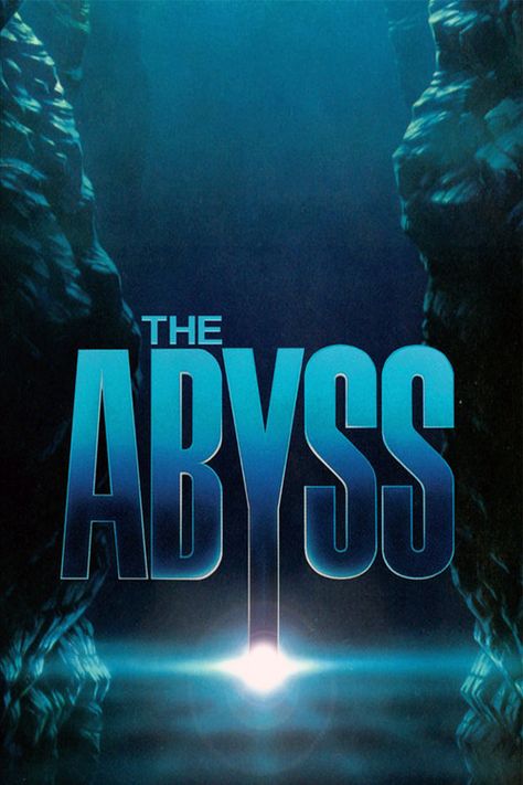 The Abyss (1989) science fiction-adventure film written and directed by James Cameron, starring Ed Harris, Mary Elizabeth Mastrantonio, and Michael Biehn Tam Film, Science Fiction Movies, Tv Horror, Adventure Film, Science Fiction Film, The Abyss, Movies And Series, Fantasy Movies, Top Movies