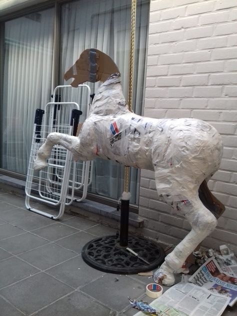 Carousel horse in progress | Ultimate Paper Mache Paper Horse, Metal Horse Sculptures, Paper Mache Head, Beautiful Sculptures, Paper Mache Projects, Making Paper Mache, Paper Mache Animals, Diy Props, Paper Mache Clay