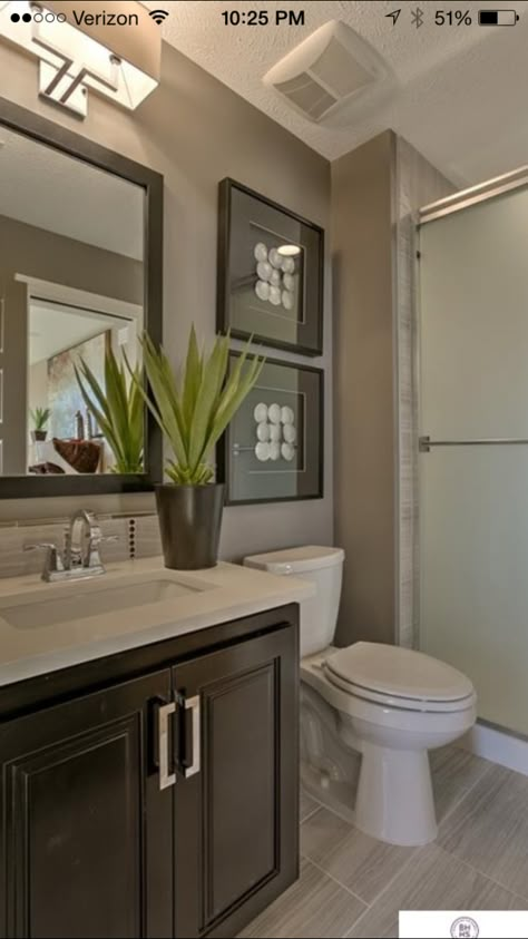 Guest Bathroom Ideas 2023, Bathroom Decor For Dark Brown Cabinets, Small Bathroom Dark Cabinets, Bathroom Decor Ideas Brown Cabinets, Brown And Grey Bathroom Ideas, Black Tan Bathroom, Dark Brown Cabinet Bathroom, Dark Brown Cabinets Bathroom, Brown And Black Bathroom