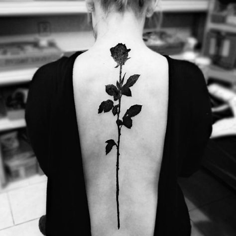 Spinal Rose Tattoo, Black Rose Spine Tattoo, Rose Tattoo Back Spine, Gothic Spine Tattoos For Women, Quote Tattoo Spine, Black Spine Tattoo, Rose Quote Tattoo, Spine Tattoo Cover Up Ideas, Spine Rose Tattoo