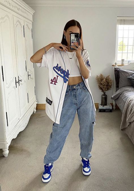 caitlinheathxo Outfit Ideas With Baseball Jersey, Fits With Baseball Jersey, Base Ball Jersey Outfit Women, Baseball Jerseys Women Outfits, Open Jersey Outfit Women, Styling A Baseball Jersey, Women Baseball Jersey Outfit, Cute Outfits To Wear To A Baseball Game, Baseball Jersey Outfit Women Summer