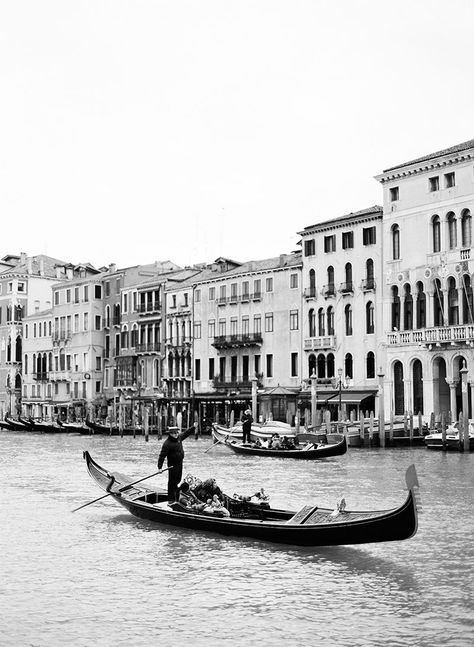 Venice in Black and White | photography by http://www.victoriaphippsphotography.co.uk Black And White Photo Wall, Black And White City, Black And White Picture Wall, Photography Black And White, Black And White Landscape, Black And White Film, Black And White Wallpaper, Photo Wall Collage, Black And White Aesthetic